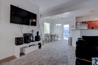 Photo #3: 2719048 Listing 