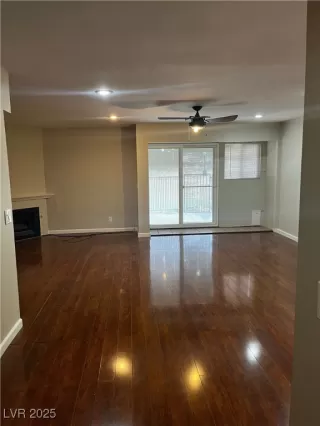 Photo #6: 2719060 Listing