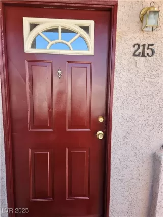 Photo #2: 2719069 Listing