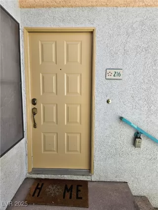 Photo #3: 2719074 Listing