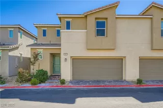 Photo #1: 2719077 Listing 