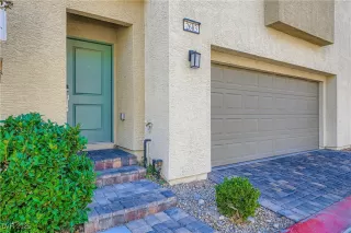 Photo #3: 2719077 Listing 