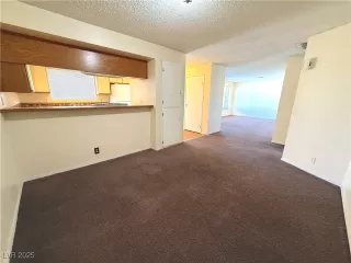 Photo #2: 2719082 Listing 