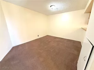 Photo #4: 2719082 Listing 