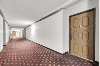 Photo #4: 2719091 Listing