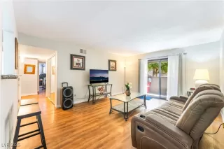 Photo #3: 2719103 Listing 