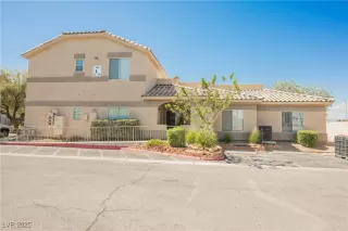 Photo #3: 2719123 Listing 