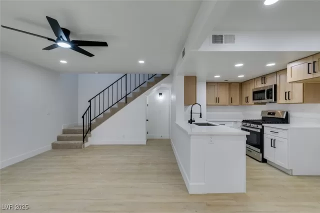 MLS: 2719130 Condo For Sale