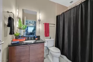 Photo #3: 2719146 Listing