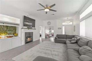 Photo #3: 2719159 Listing 