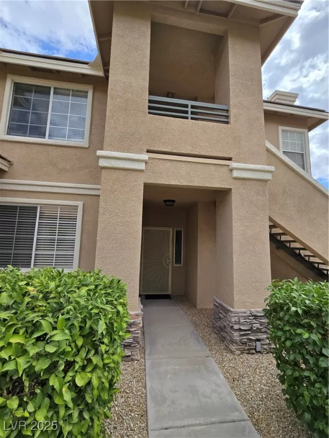 MLS: 2719179 Condo For Sale