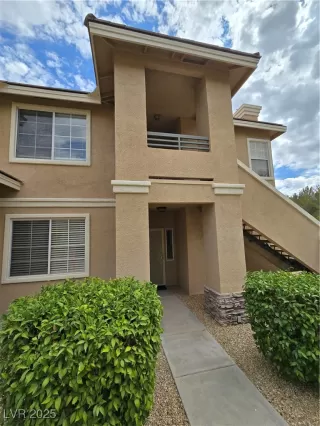 Photo #1: 2719179 Listing 