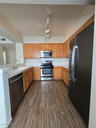 Photo #6: 2719179 Listing 