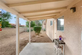 Photo #4: 2719187 Listing