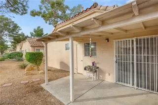 Photo #5: 2719187 Listing