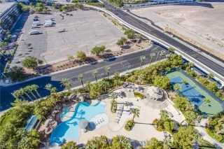 Photo #3: 2719197 Listing 