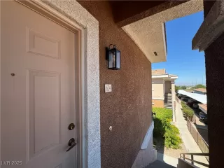 Photo #1: 2719233 Listing 