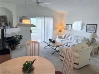 Photo #3: 2719253 Listing 