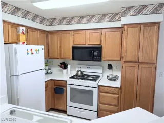 Photo #5: 2719253 Listing 