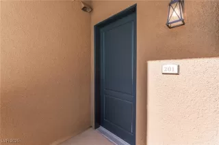 Photo #4: 2719263 Listing