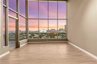 Photo #1: 2719278 Listing 