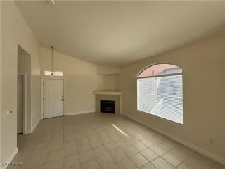 Photo #6: 2719282 Listing 