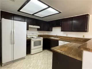 Photo #4: 2719295 Listing 