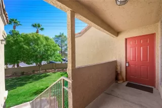 Photo #3: 2719308 Listing 