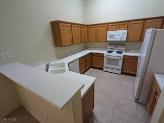 Photo #6: 2719317 Listing 