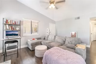 Photo #5: 2719349 Listing 