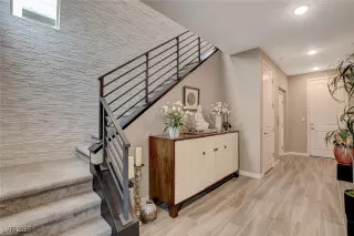 Photo #4: 2719360 Listing 