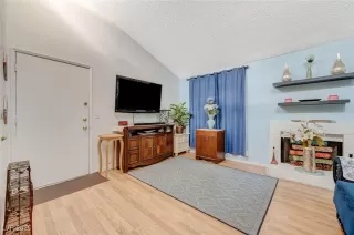 Photo #3: 2719365 Listing
