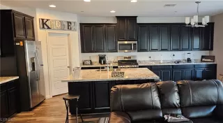 Photo #6: 2719403 Listing 