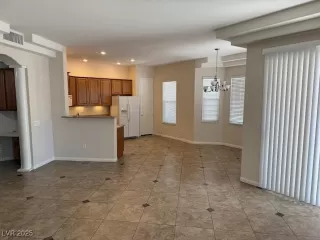 Photo #1: 2719410 Listing 