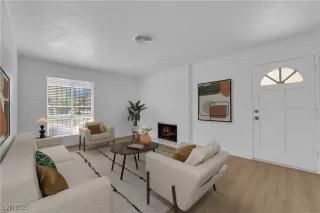 Photo #5: 2719420 Listing 