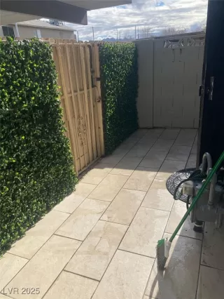 Photo #4: 2719430 Listing 