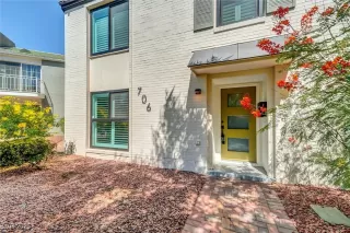 Photo #2: 2719441 Listing 