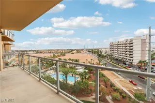 Photo #5: 2719443 Listing 