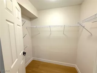 Photo #5: 2719451 Listing