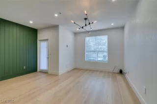 Photo #2: 2719466 Listing 