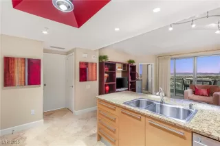 Photo #6: 2719480 Listing 