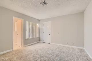 Photo #5: 2719514 Listing 