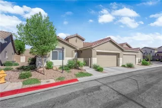 Photo #3: 2719533 Listing 