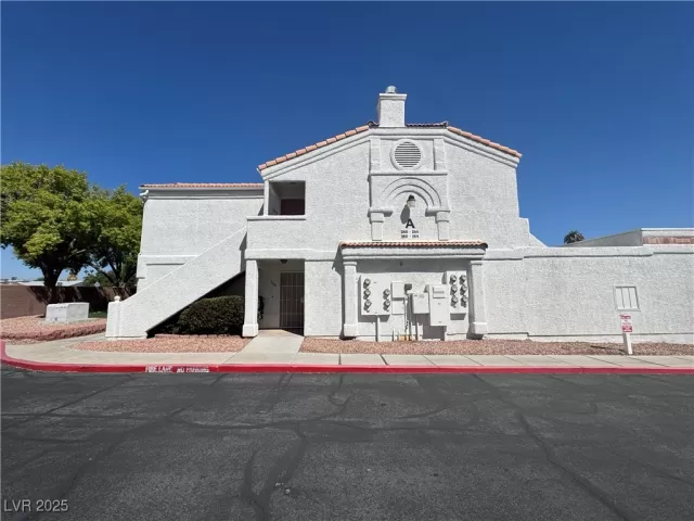 MLS: 2719580 Condo For Sale