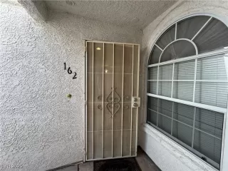 Photo #2: 2719580 Listing 