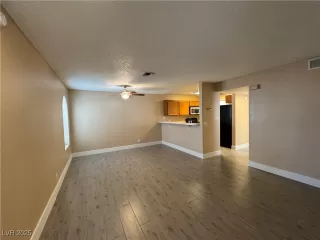 Photo #6: 2719580 Listing 