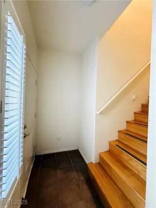 Photo #3: 2719636 Listing 