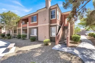 Photo #1: 2719672 Listing 