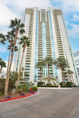 Photo #2: 2719700 Listing 