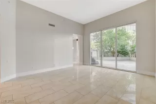 Photo #4: 2719700 Listing 